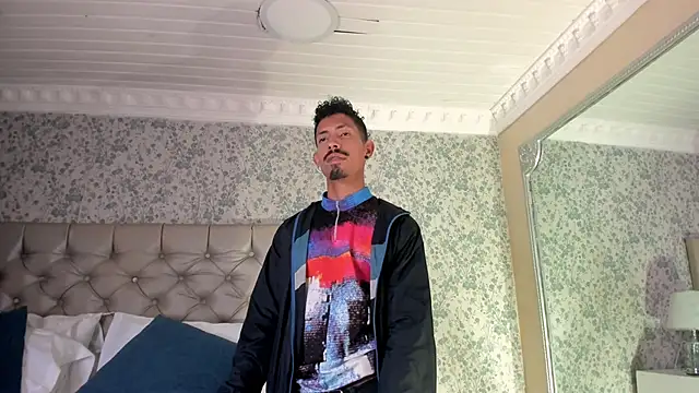 Snapshot of NoaahTylor chatting on 14, 4, 2026 NoaahTylor online show from 14, 4, 2026