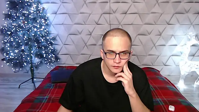 Snapshot of Pure_Aura chatting on 14, 2, 2026 Pure Aura online show from 14, 2, 2026