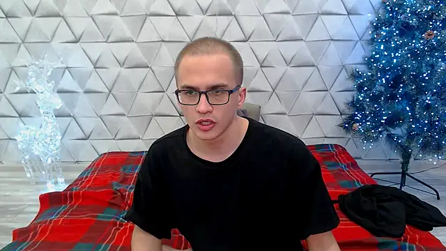 Snapshot of Pure_Aura chatting on 24, 2, 2026 Pure Aura online show from 24, 2, 2026