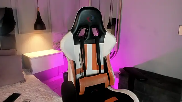 Winnie cutee online show from 6, 3, 2026