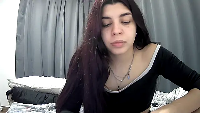 Snapshot of violetazein7 chatting on 13, 6, 2026 violetazein7 online show from 13, 6, 2026