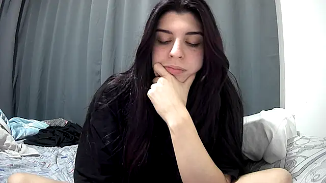 Snapshot of violetazein7 chatting on 29, 6, 2026 violetazein7 online show from 29, 6, 2026