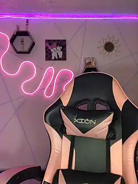 Violeta R  online show from 27, 2, 2026