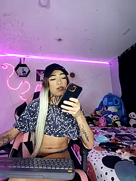 Violeta R  online show from 6, 4, 2026