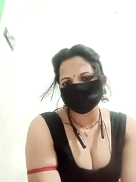 karishma Bhabhi online show from 15, 4, 2026