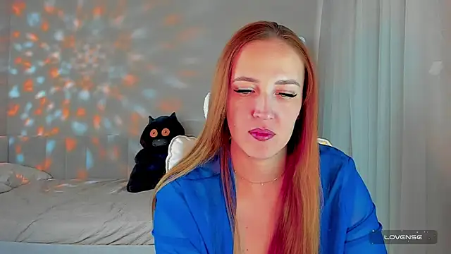 Snapshot of she_wolf chatting on 12, 4, 2026 she wolf online show from 12, 4, 2026