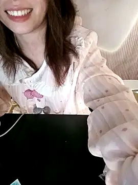 Snapshot of Girl-crazy1 chatting on 14, 2, 2026 Girl-crazy1 online show from 14, 2, 2026