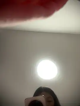 YaoYao-97 online show from 18, 4, 2026