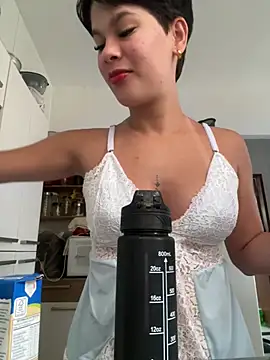 Snapshot of LissPerolaa chatting on 2, 7, 2026 LissPerolaa online show from 2, 7, 2026