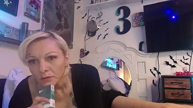 slutslave333 online show from 23, 4, 2026