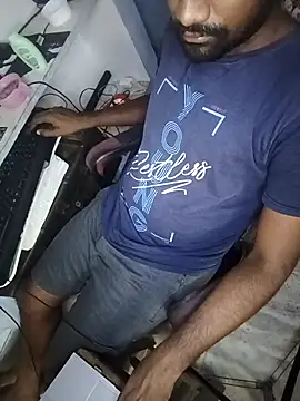 Snapshot of Tinku_1324 chatting on 18, 4, 2026 Tinku 1324 online show from 18, 4, 2026