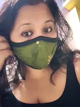 Snapshot of pikachush chatting on 5, 4, 2026 pikachush online show from 5, 4, 2026