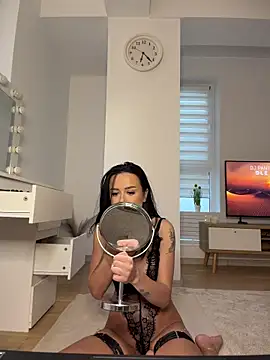 Katty Pery online show from 14, 3, 2026