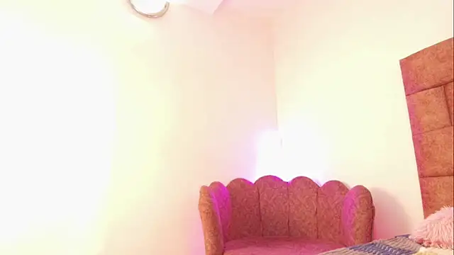 Snapshot of Eva_slutNasty chatting on 24, 2, 2026 Eva slutNasty online show from 24, 2, 2026