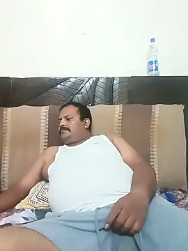 Snapshot of simpleboldman2026 chatting on 30, 3, 2026 simpleboldman2026 online show from 30, 3, 2026