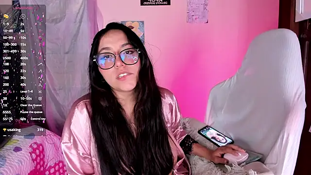 Snapshot of Hanna_Tm chatting on 2, 3, 2026 Hanna Tm online show from 2, 3, 2026