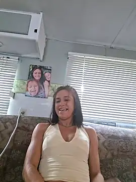 Snapshot of Lovemekd chatting on 2, 8, 2026 Lovemekd online show from 2, 8, 2026