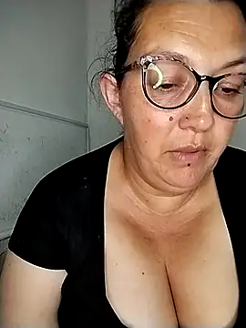 Snapshot of _Saraqueen chatting on 14, 3, 2026 Saraqueen online show from 14, 3, 2026