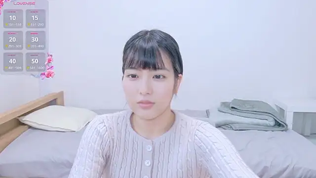 Somi-chan online show from 23, 4, 2026