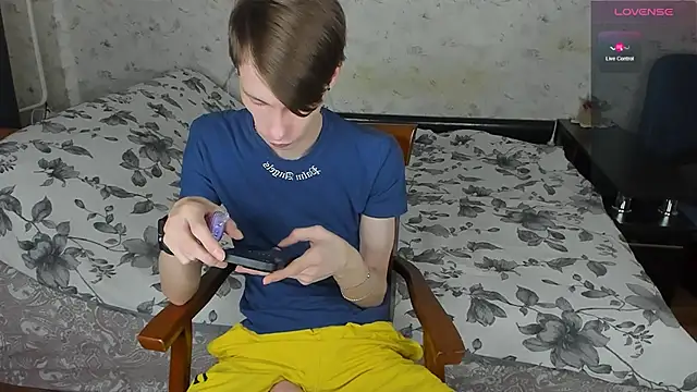 Snapshot of Erick_Wilson chatting on 2, 5, 2026 Erick Wilson online show from 2, 5, 2026