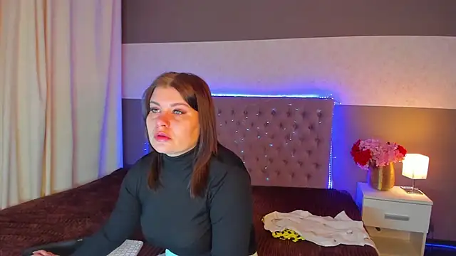 AmandaHoppe online show from 3, 3, 2026