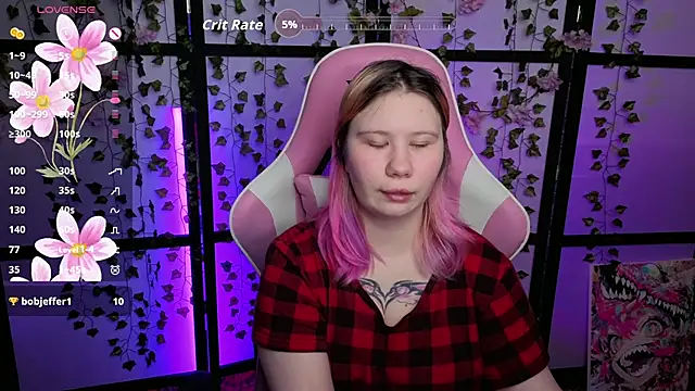 Snapshot of kitsune_little chatting on 27, 2, 2026 kitsune little online show from 27, 2, 2026