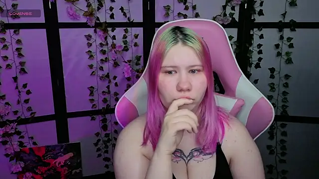 kitsune little online show from 10, 4, 2026