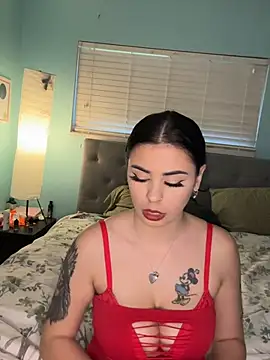 Snapshot of daniella_monroe chatting on 3, 3, 2026 daniella monroe online show from 3, 3, 2026