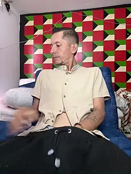 Snapshot of David_Great_Cock chatting on 28, 2, 2026 David Great Cock online show from 28, 2, 2026