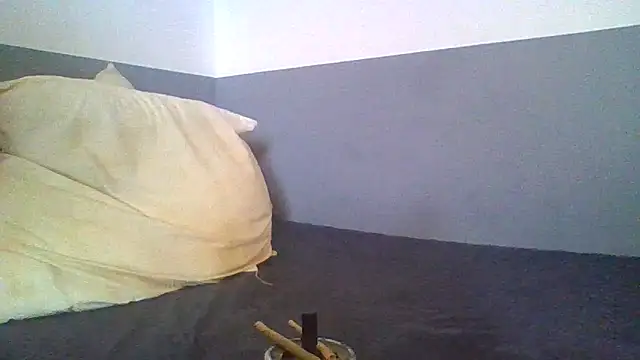 BonneQueueBonjour online show from 4, 4, 2026