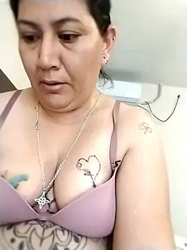 Snapshot of Arely_Sweet chatting on 17, 2, 2026 Arely Sweet online show from 17, 2, 2026