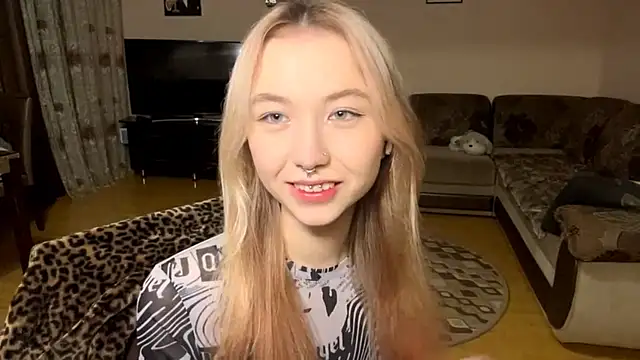 Snapshot of PinkTraible chatting on 25, 2, 2026 PinkTraible online show from 25, 2, 2026