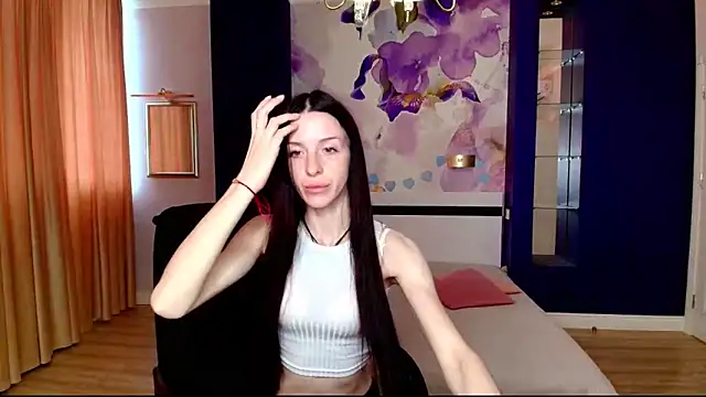 Snapshot of NoirDiva chatting on 8, 5, 2026 NoirDiva online show from 8, 5, 2026