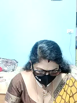 Snapshot of Kannadasexywifes chatting on 7, 5, 2026 Kannadasexywifes online show from 7, 5, 2026