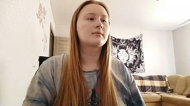 AnikaLipps online show from 8, 3, 2026