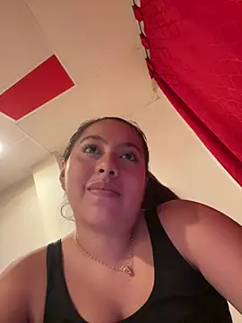 Snapshot of Emiily_joee_ chatting on 27, 6, 2026 Emiily joee online show from 27, 6, 2026