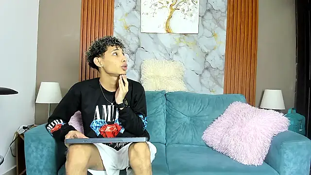 Snapshot of YOUNG_BOYS_HELL chatting on 12, 3, 2026 YOUNG BOYS HELL online show from 12, 3, 2026