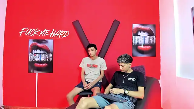 Snapshot of YOUNG_BOYS_HELL chatting on 27, 3, 2026 YOUNG BOYS HELL online show from 27, 3, 2026