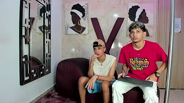 Snapshot of YOUNG_BOYS_HELL chatting on 12, 4, 2026 YOUNG BOYS HELL online show from 12, 4, 2026