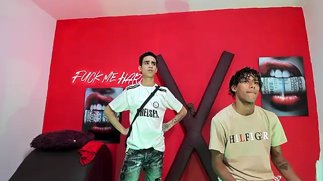 Snapshot of GREEN_BOYS chatting on 22, 2, 2026 GREEN BOYS online show from 22, 2, 2026