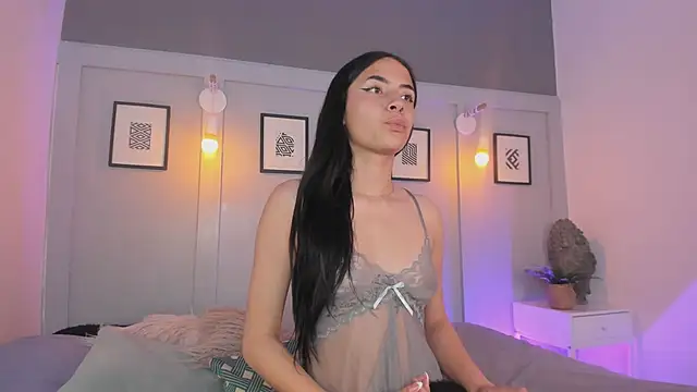 Snapshot of Ivyy_sweet_ chatting on 29, 4, 2026 Ivyy sweet online show from 29, 4, 2026