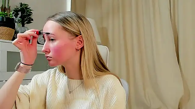 TraceeRebollar online show from 17, 2, 2026