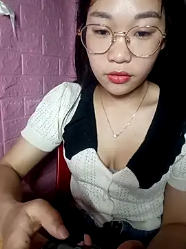 Eye-squirt online show from 5, 3, 2026