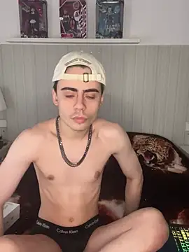 YourFavouriteTwink online show from 27, 2, 2026