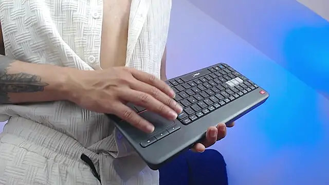 Snapshot of polloCol4U chatting on 18, 4, 2026 polloCol4U online show from 18, 4, 2026