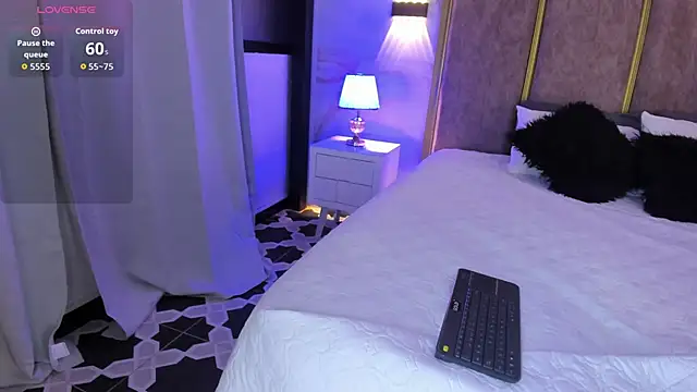 Snapshot of PerlaRogerss_ chatting on 18, 2, 2026 PerlaRogerss online show from 18, 2, 2026