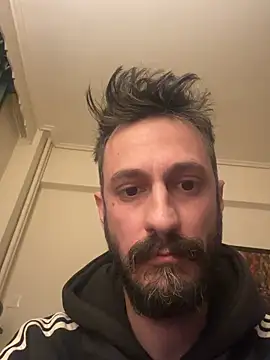 Snapshot of livegreek chatting on 14, 3, 2026 livegreek online show from 14, 3, 2026