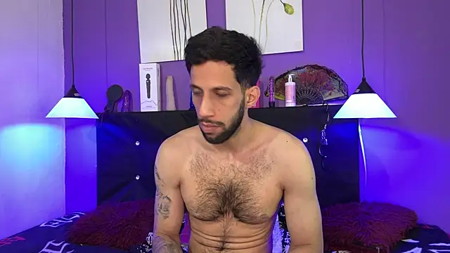 Snapshot of Karim_mansur chatting on 7, 5, 2026 Karim mansur online show from 7, 5, 2026