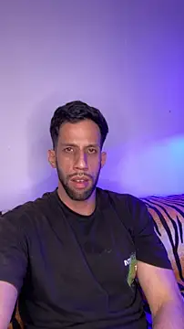Snapshot of Karim_mansur chatting on 23, 5, 2026 Karim mansur online show from 23, 5, 2026