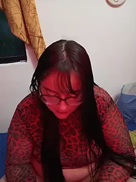 daphneev online show from 17, 5, 2026